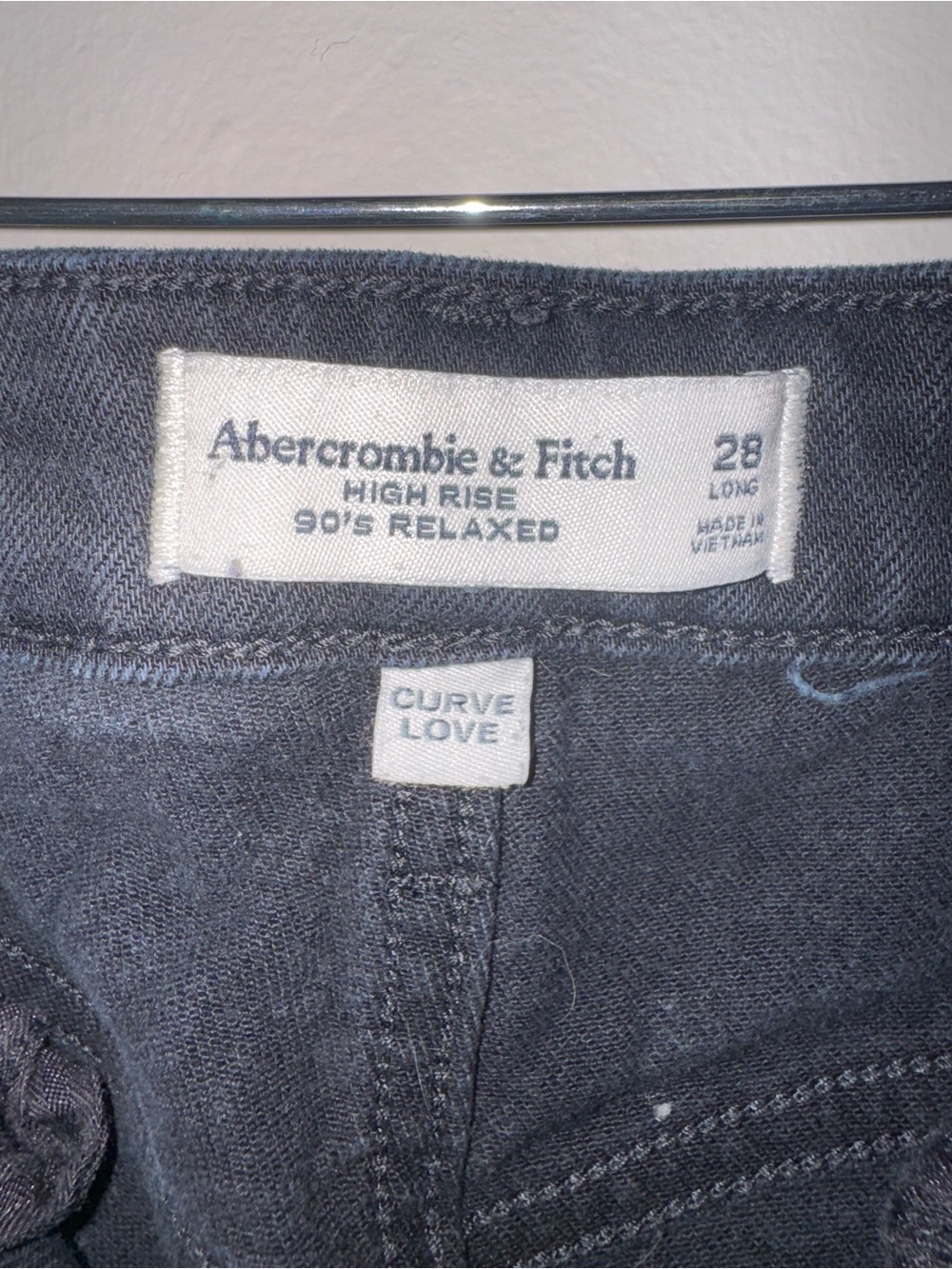 Abercrombie & Fitch High-Rise Relaxed Jeans black 28L